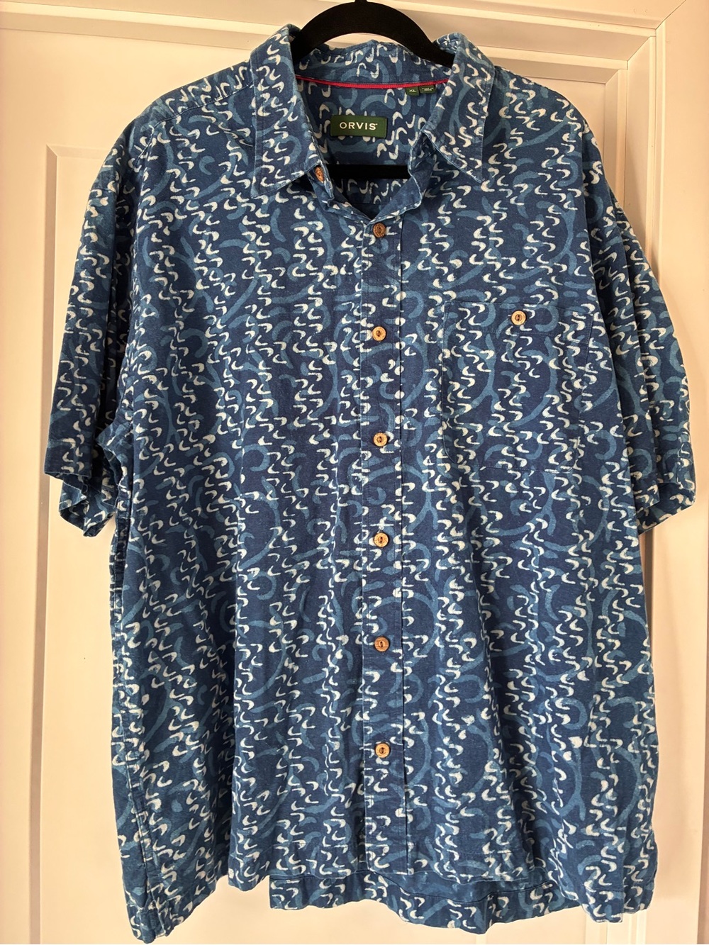 Orvis Blue Short-Sleeve Button-Down with White Wave Print